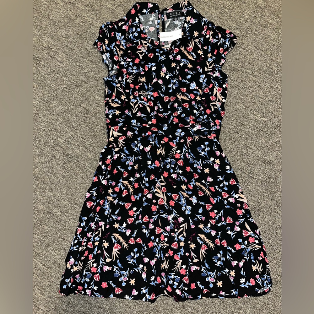 Black and floral dress size small